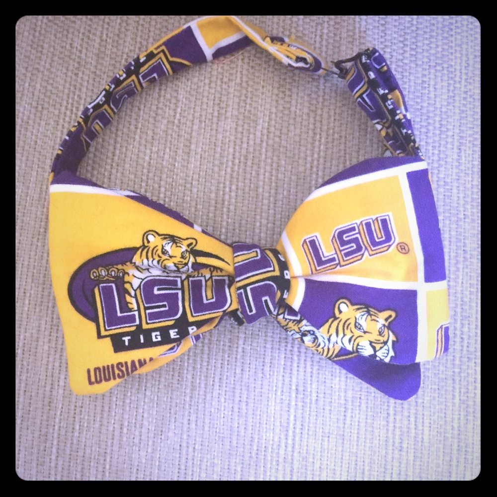 Collegiate bow tie!